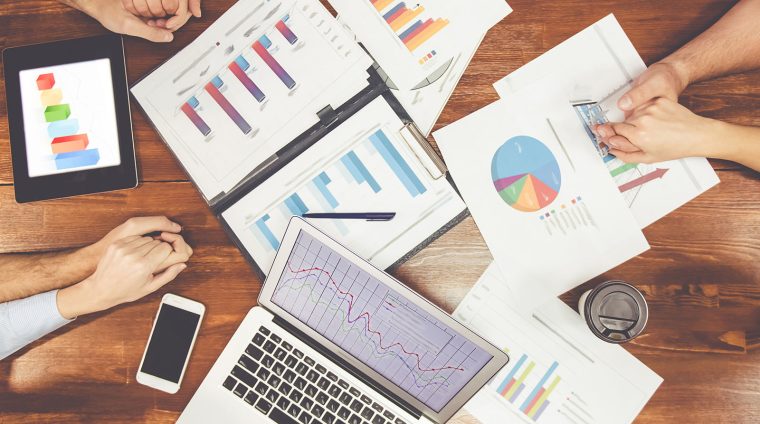 van tuong du lieu marketing